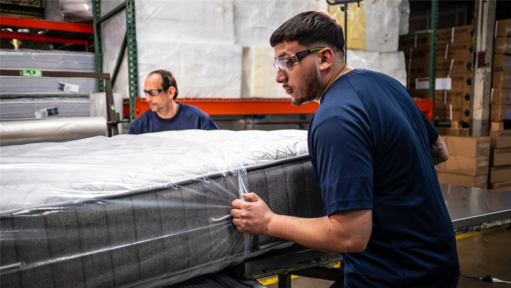 can i get a refung at factory mattress
